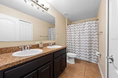 1049 NW 233rd Drive Newberry FL 32669