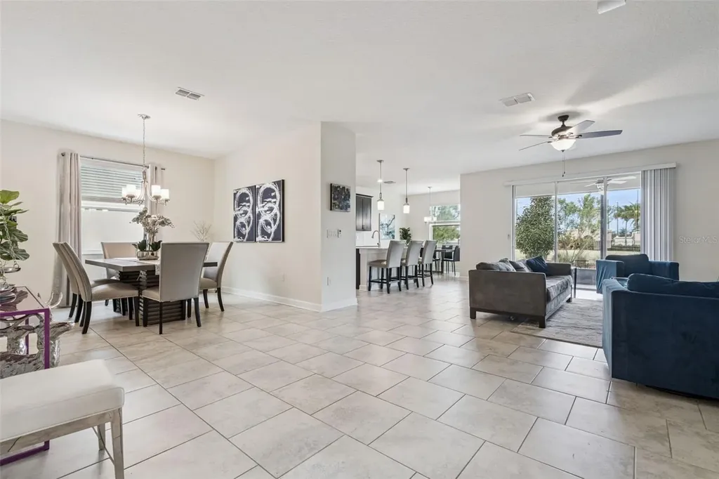 8995 Croquet Court Davenport FL 33896