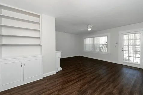 1210 N Donnelly Street Mount Dora FL 32757