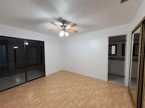 1724 Foxhall Circle Kissimmee FL 34741