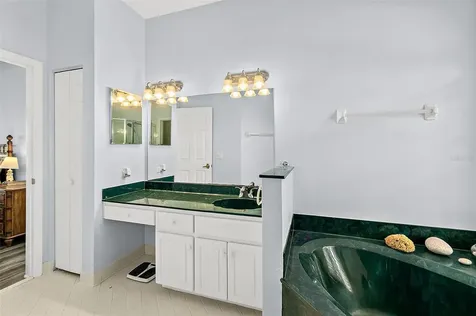 28 Montauk Lane Palm Coast FL 32164