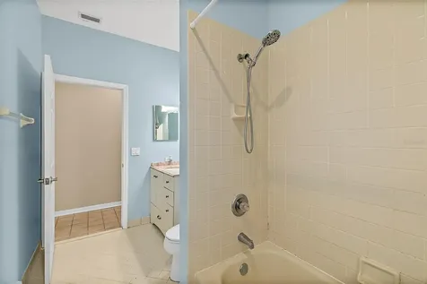 28 Montauk Lane Palm Coast FL 32164