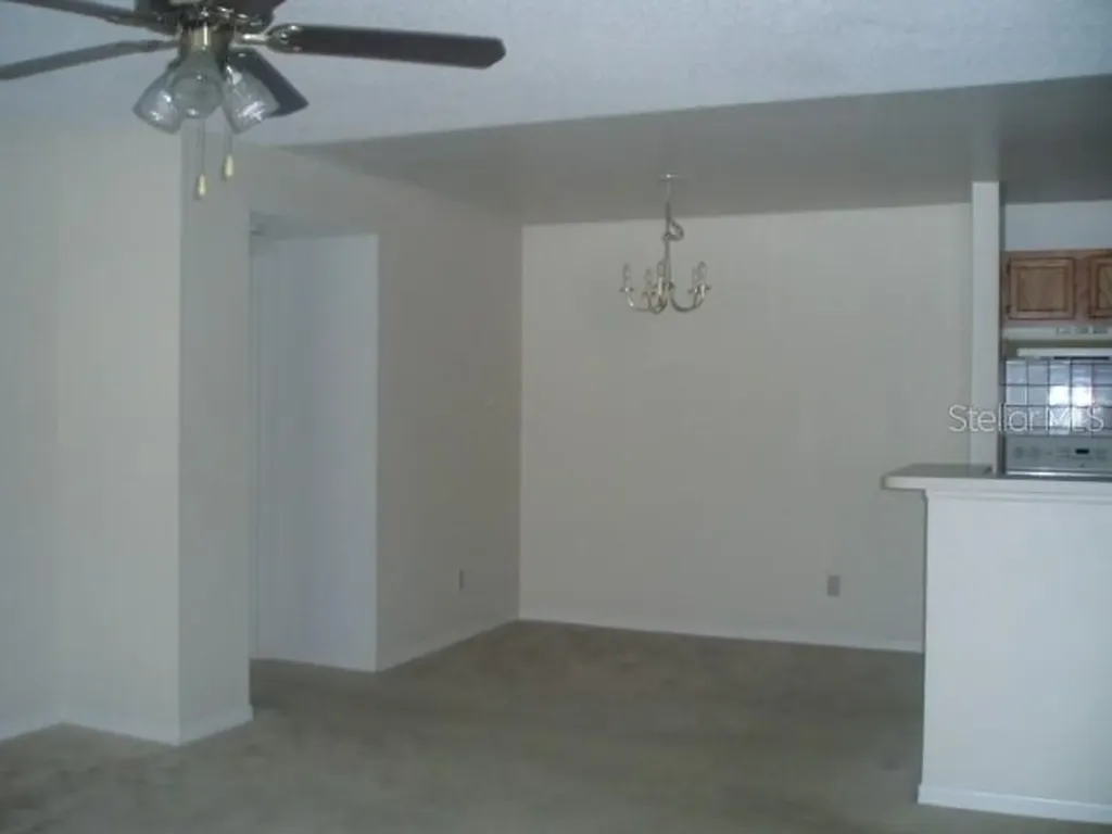 6124 Westgate Drive Orlando FL 32835