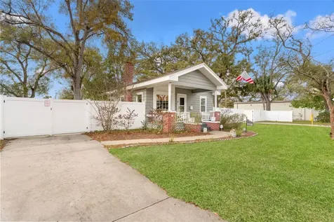 905 E Hanna Avenue Tampa FL 33604