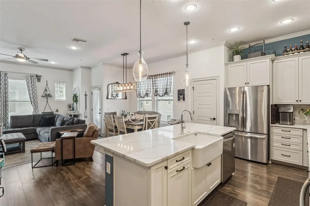 1015 Lychee Court Lake Mary FL 32746