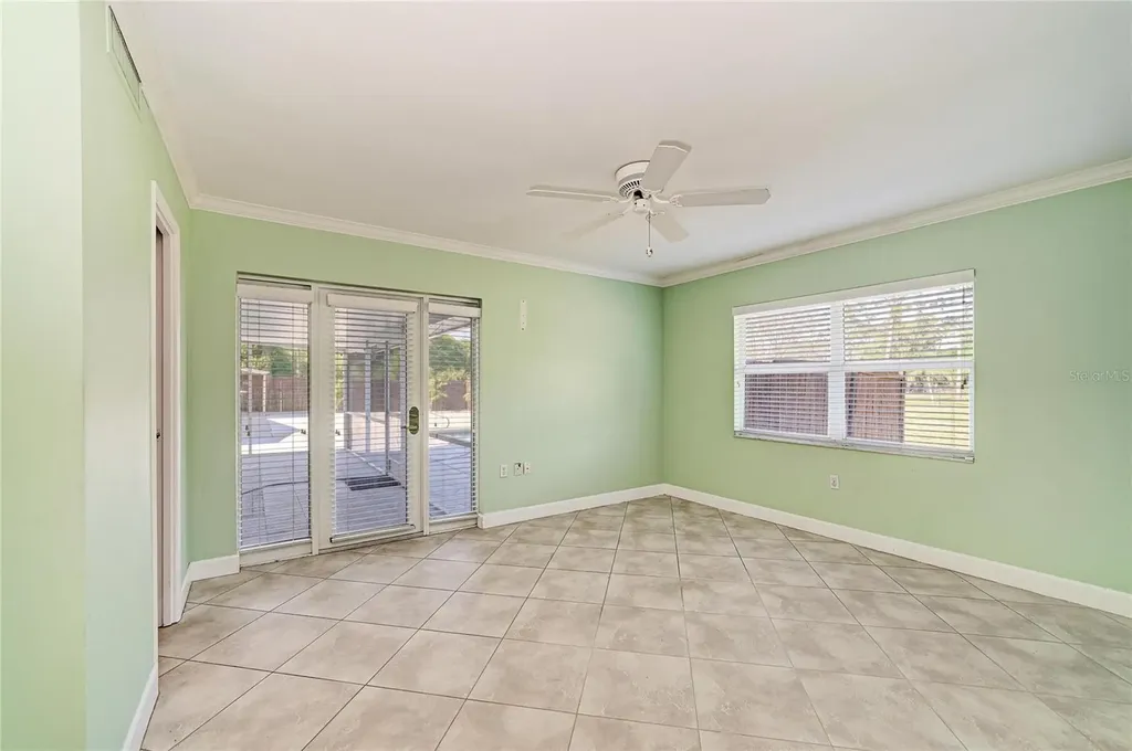 5310 N Tuttle Avenue Sarasota FL 34234
