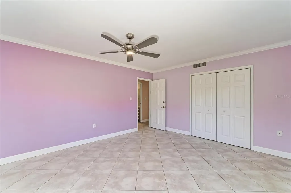 5310 N Tuttle Avenue Sarasota FL 34234