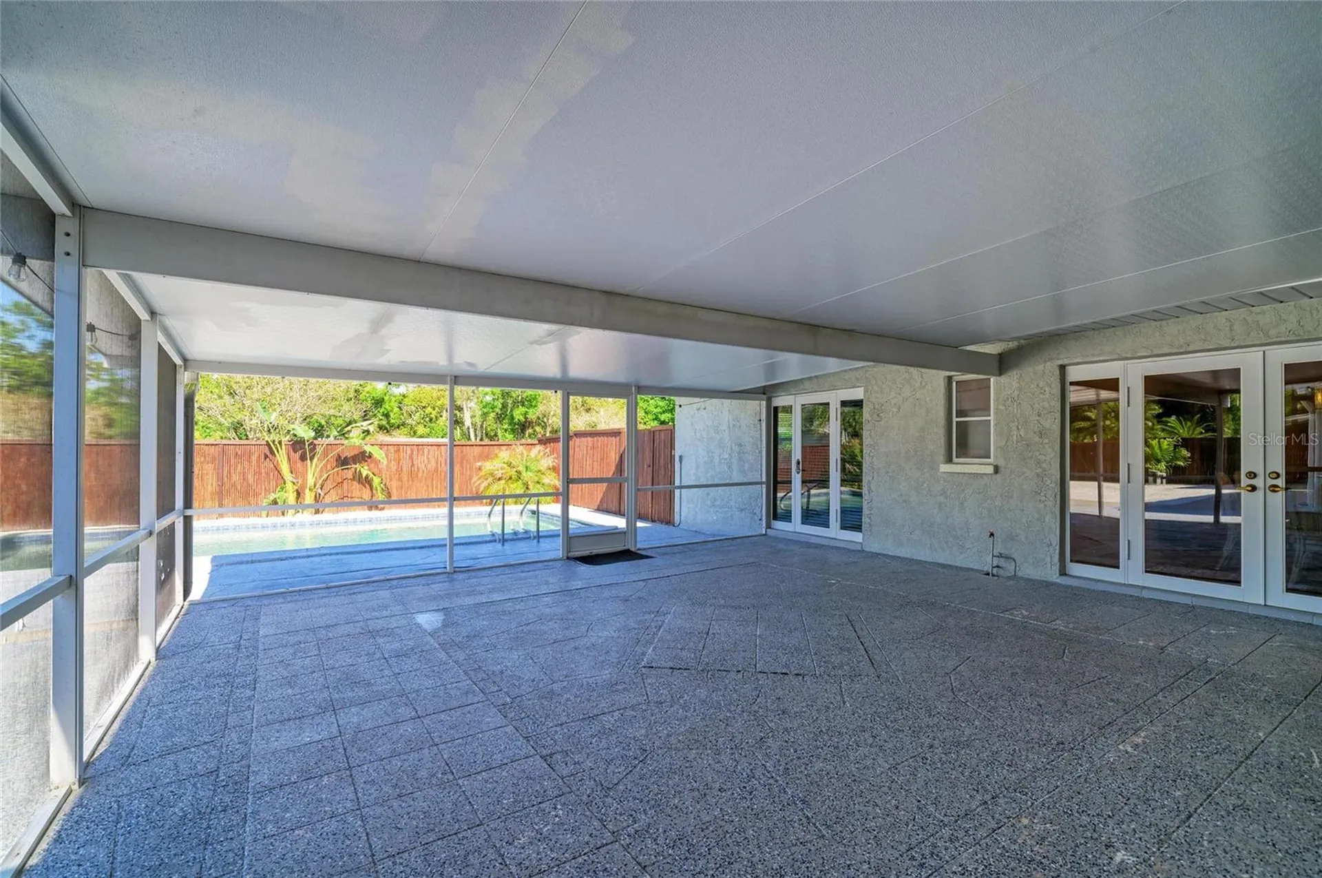 5310 N Tuttle Avenue Sarasota FL 34234