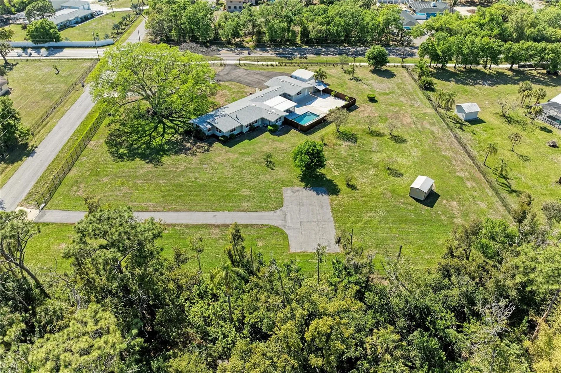 5310 N Tuttle Avenue Sarasota FL 34234