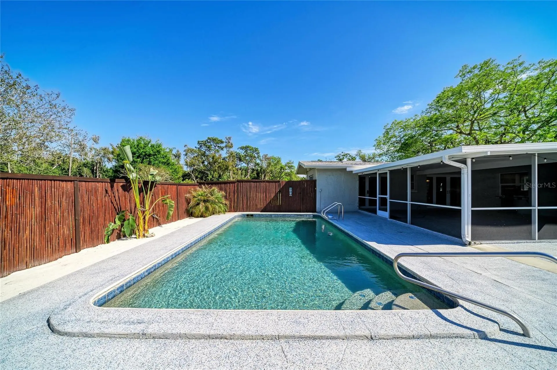 5310 N Tuttle Avenue Sarasota FL 34234