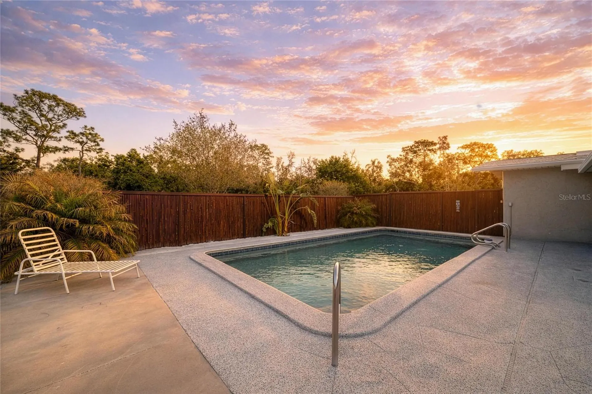 5310 N Tuttle Avenue Sarasota FL 34234