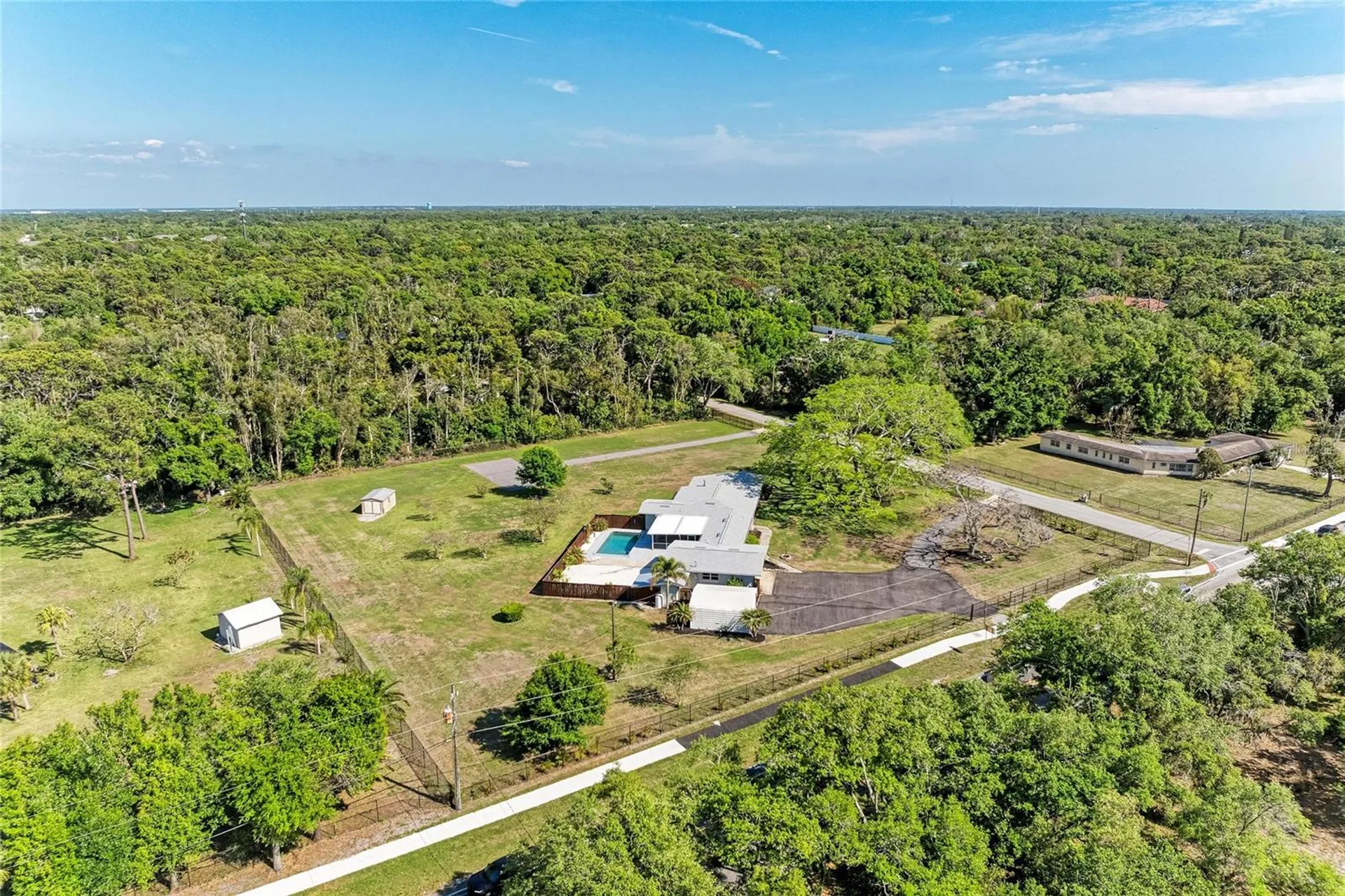 5310 N Tuttle Avenue Sarasota FL 34234