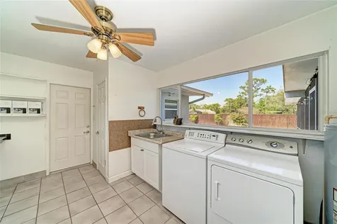 5310 N Tuttle Avenue Sarasota FL 34234
