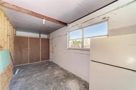 5310 N Tuttle Avenue Sarasota FL 34234