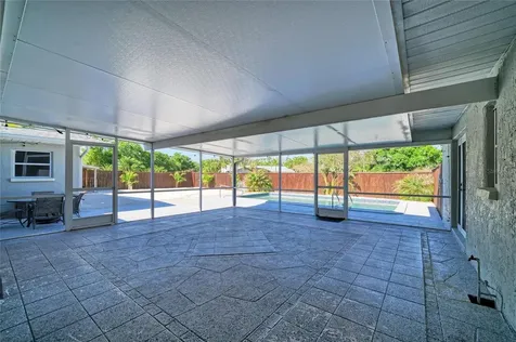 5310 N Tuttle Avenue Sarasota FL 34234