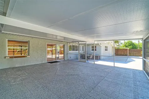 5310 N Tuttle Avenue Sarasota FL 34234
