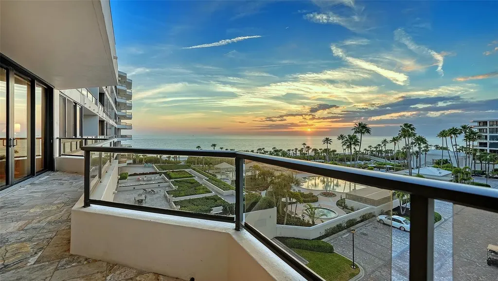 535 Sanctuary Drive Longboat Key FL 34228