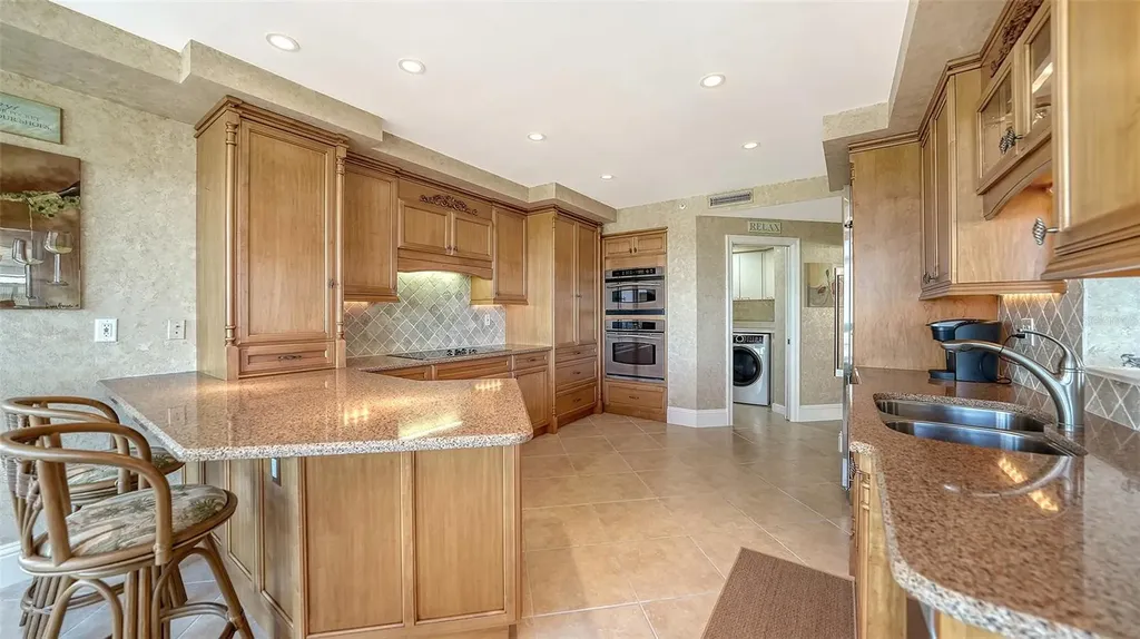535 Sanctuary Drive Longboat Key FL 34228