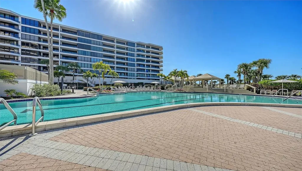 535 Sanctuary Drive Longboat Key FL 34228