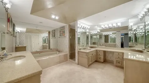 535 Sanctuary Drive Longboat Key FL 34228
