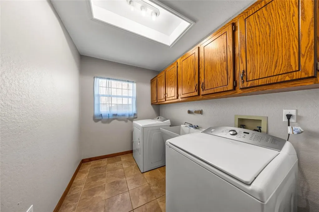 12006 N Magnolia Avenue Ocala FL 34475
