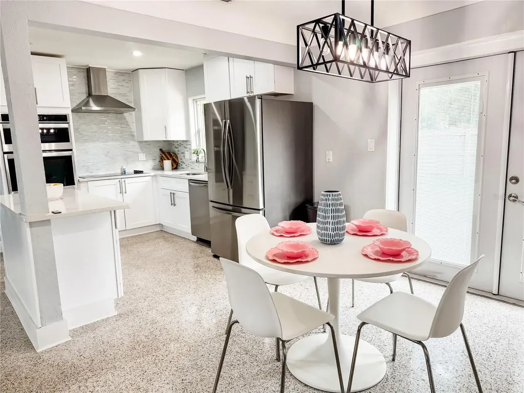 6950 29th Terrace N St Petersburg FL 33710