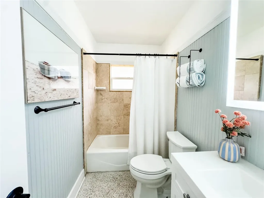 6950 29th Terrace N St Petersburg FL 33710