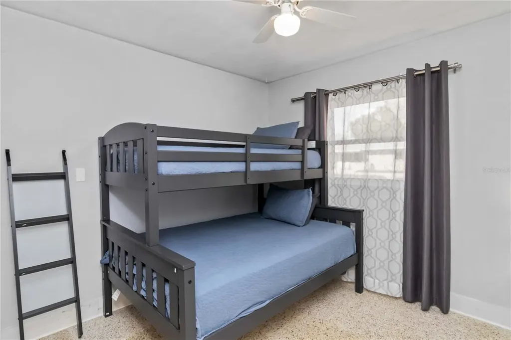 6950 29th Terrace N St Petersburg FL 33710