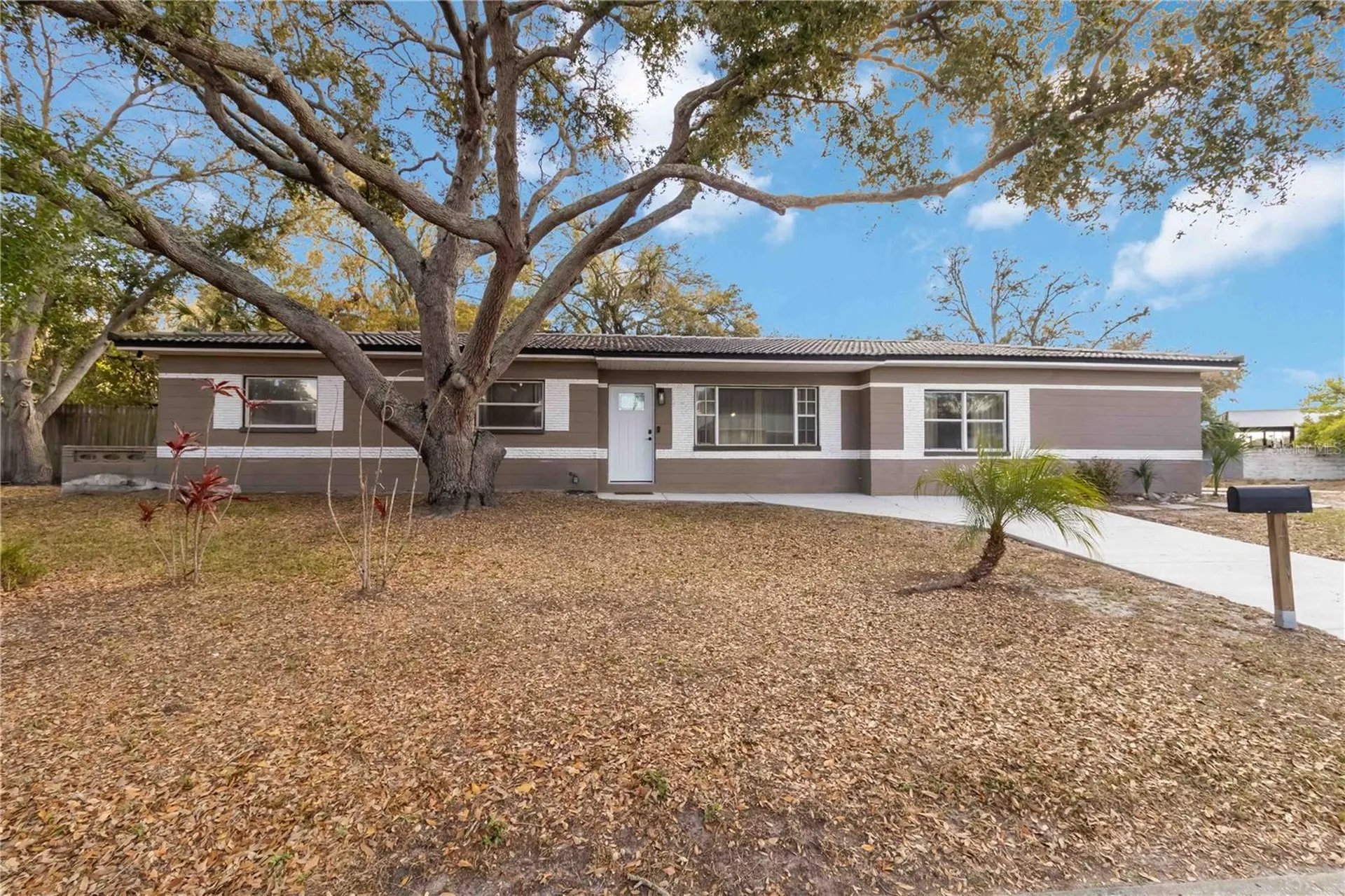 6950 29th Terrace N St Petersburg FL 33710