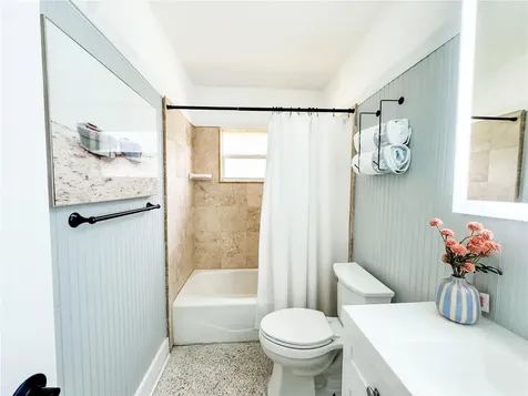 6950 29th Terrace N St Petersburg FL 33710