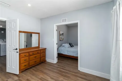 6950 29th Terrace N St Petersburg FL 33710