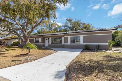 6950 29th Terrace N St Petersburg FL 33710