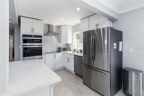 6950 29th Terrace N St Petersburg FL 33710