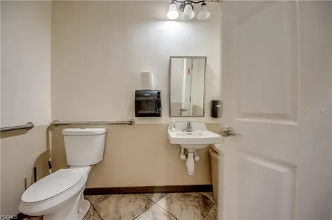 2414 Tamiami Trail Port Charlotte FL 33952