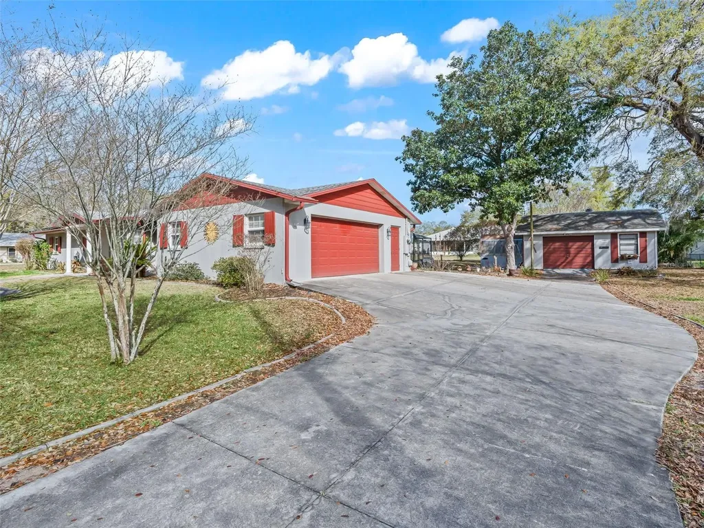 8667 SE 157th Place Summerfield FL 34491