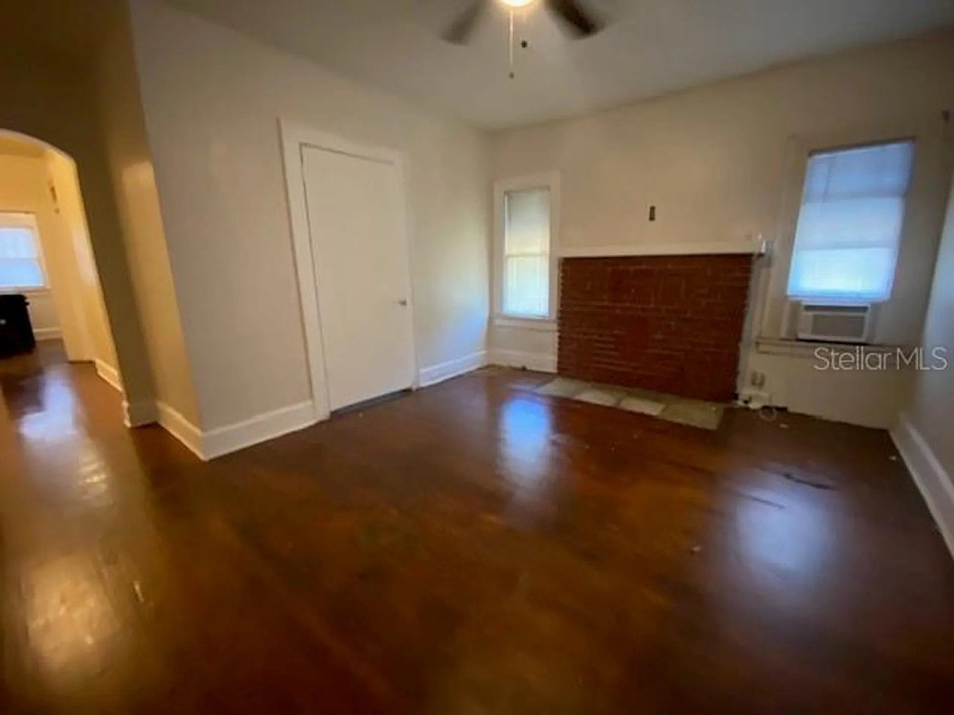 1960 4th Avenue N St Petersburg FL 33713