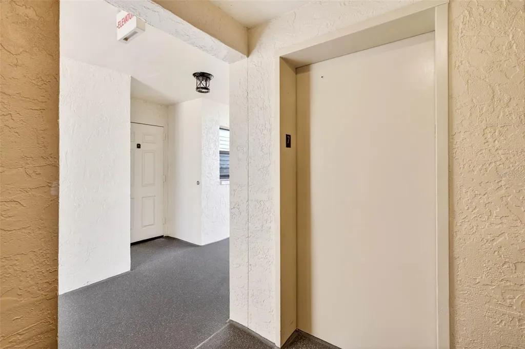 800 Cove Cay Drive Clearwater FL 33760