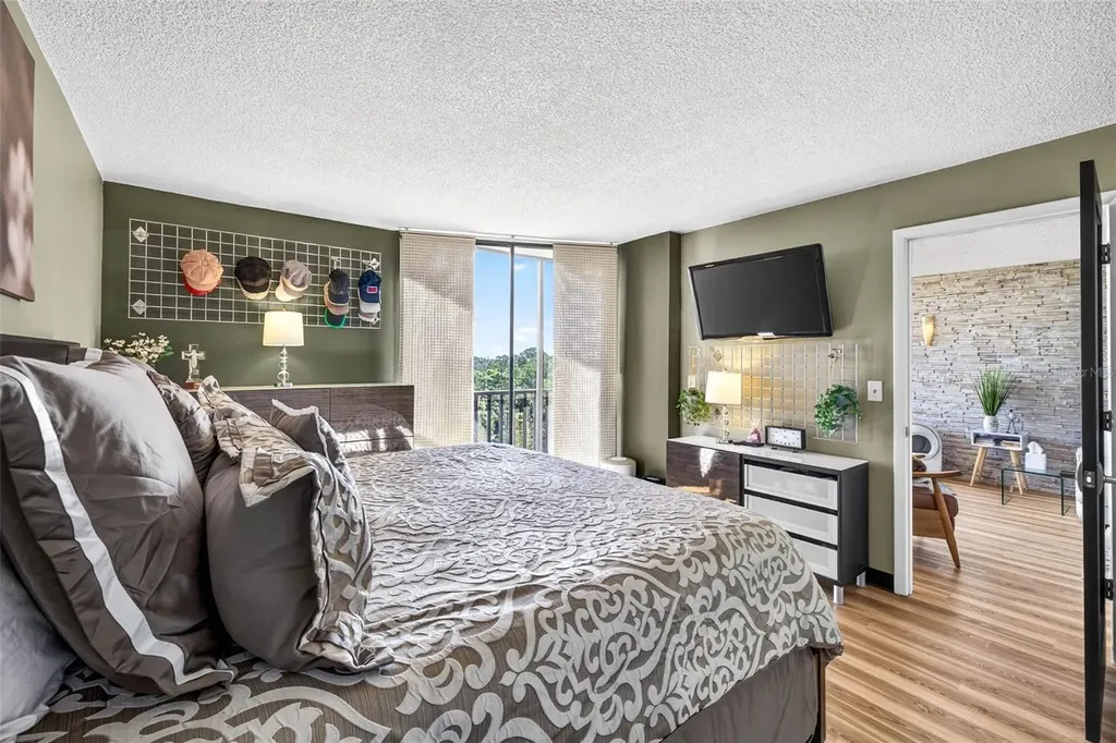 800 Cove Cay Drive Clearwater FL 33760