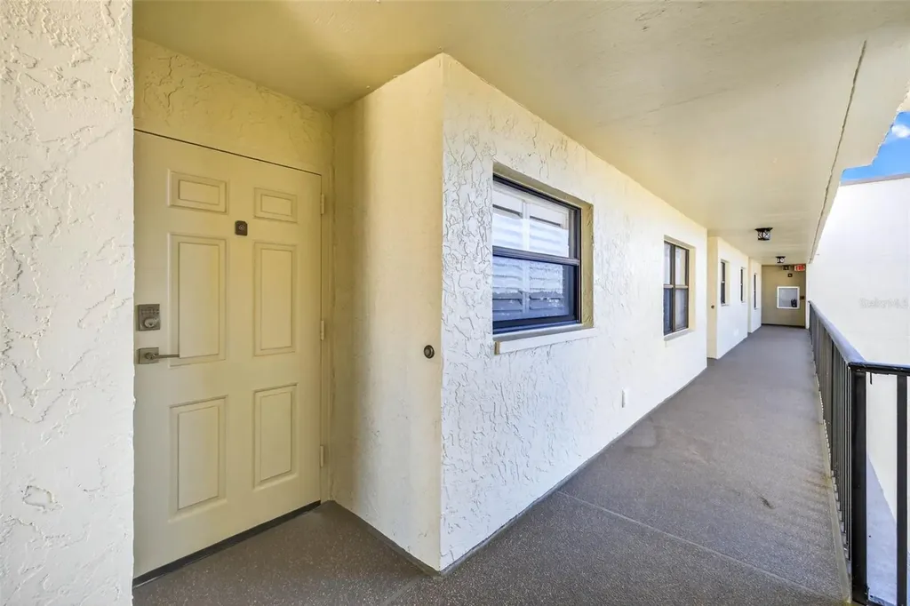 800 Cove Cay Drive Clearwater FL 33760