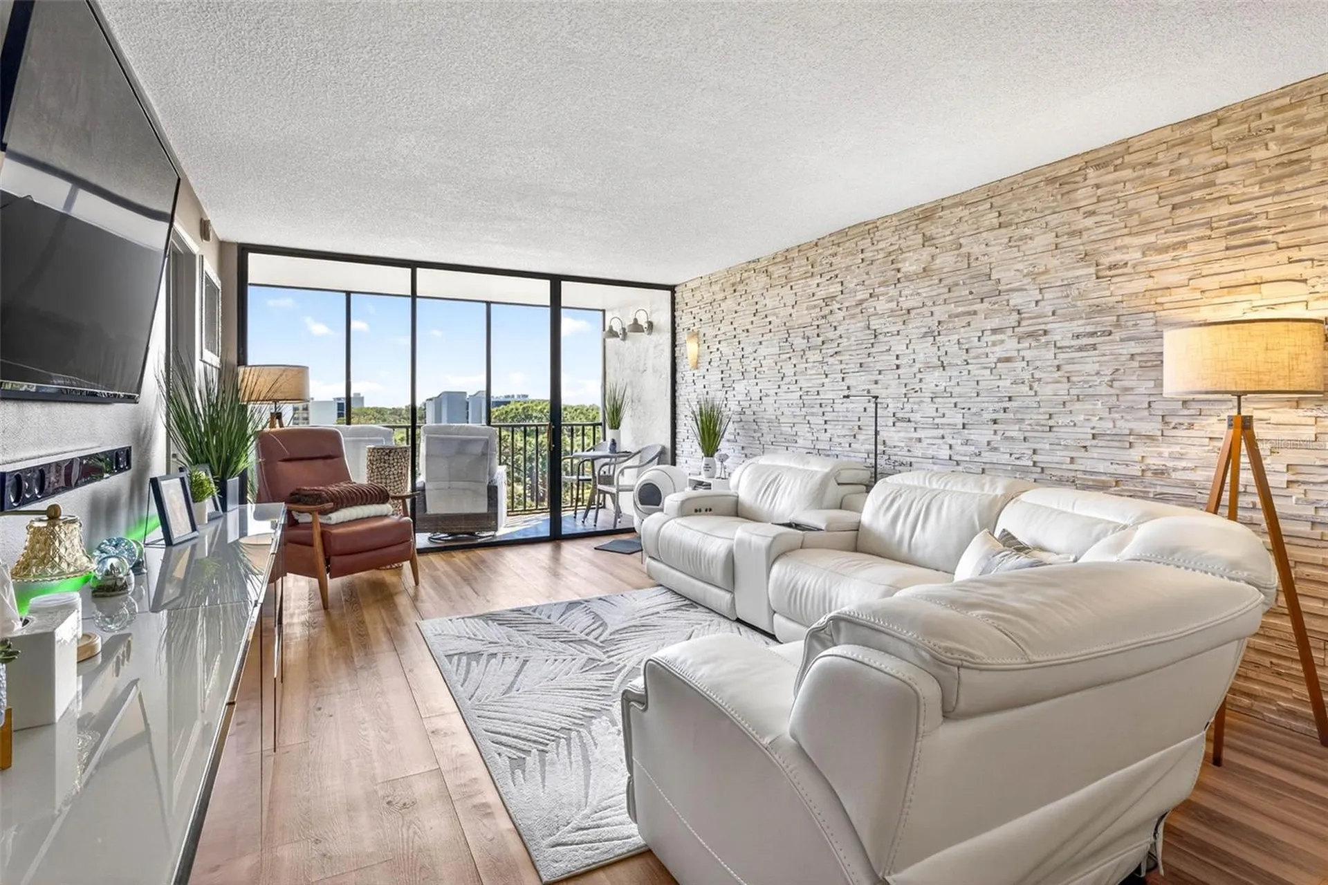 800 Cove Cay Drive Clearwater FL 33760