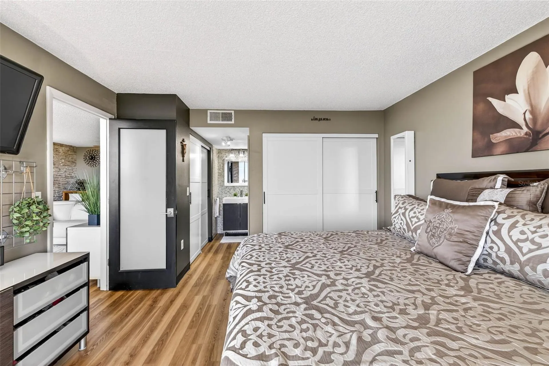 800 Cove Cay Drive Clearwater FL 33760