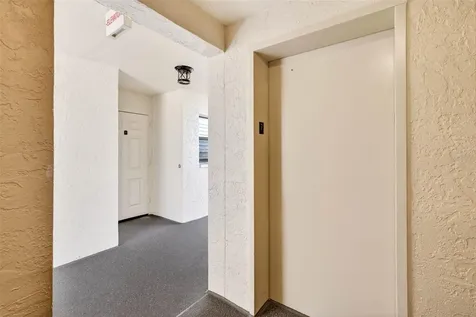 800 Cove Cay Drive Clearwater FL 33760