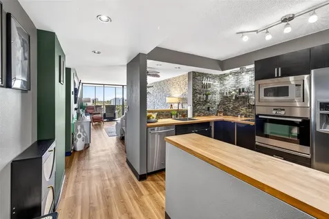 800 Cove Cay Drive Clearwater FL 33760