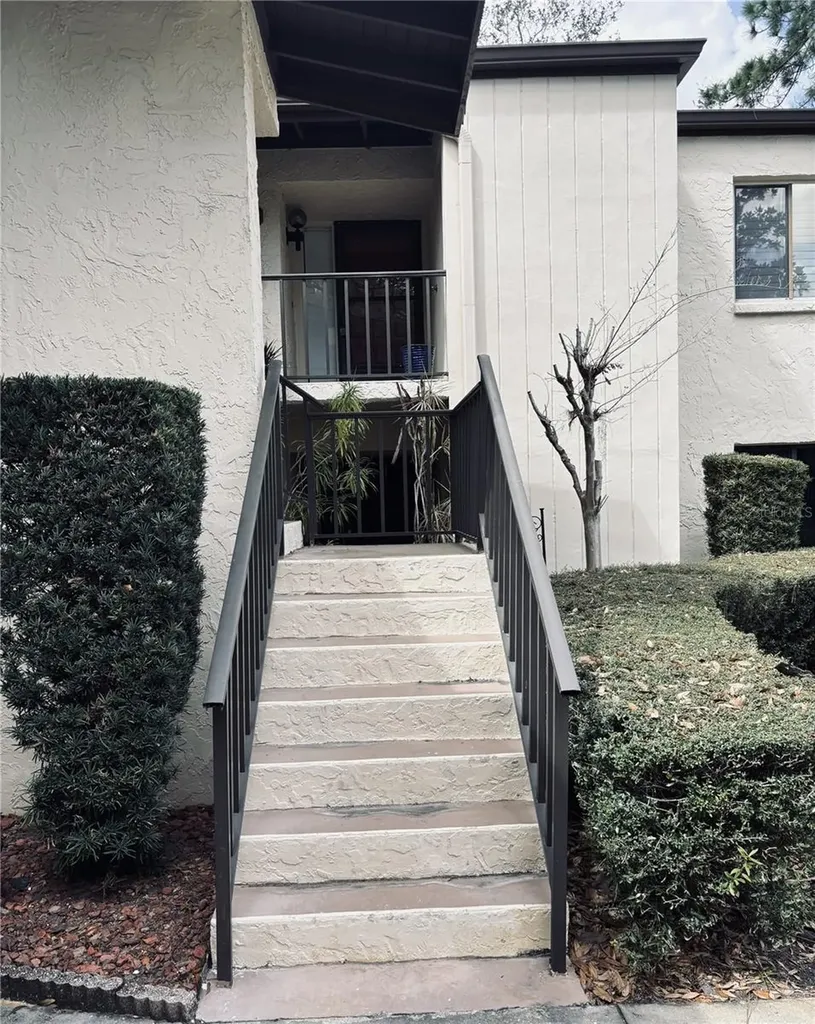 700 Starkey Road Largo FL 33771