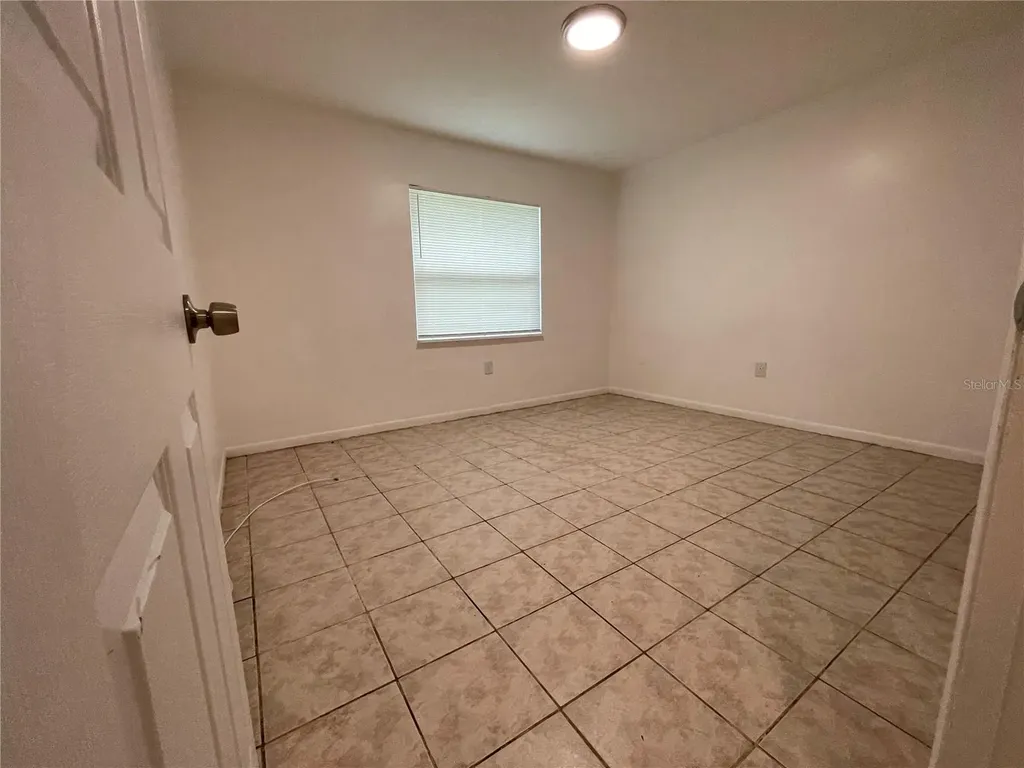 10405 N Jasmine Avenue Tampa FL 33612