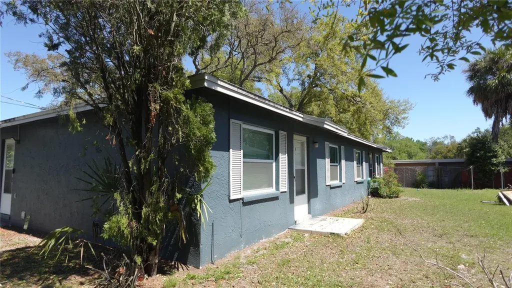 10405 N Jasmine Avenue Tampa FL 33612