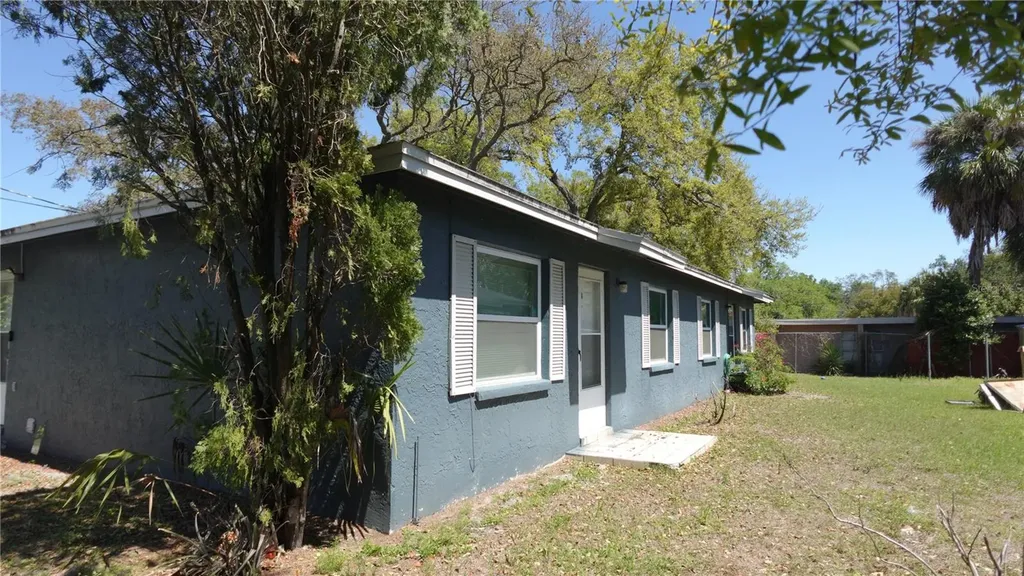 10405 N Jasmine Avenue Tampa FL 33612