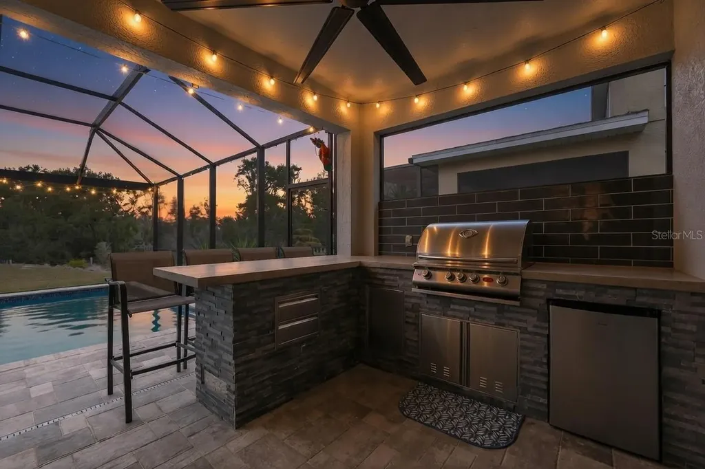 14257 Natures Reserve Drive Lithia FL 33547