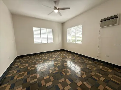 1507 Las Marías San Juan PR 00911