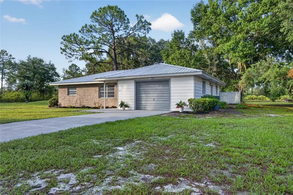 2751 Park Avenue Indian Lake Estates FL 33855